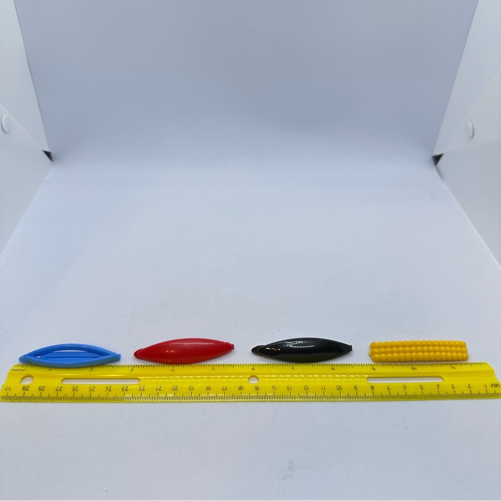 Vintage 4 Pairs 1980's Snap Back Plastic Girls' Hair Barrettes Unbranded Retro - Picture 14 of 14